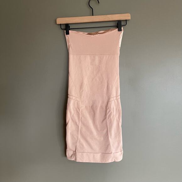 Spanx Slimmer & Shine Strapless Slip Rose Gold Size Small Nude Slimming Shaping - Picture 9 of 16